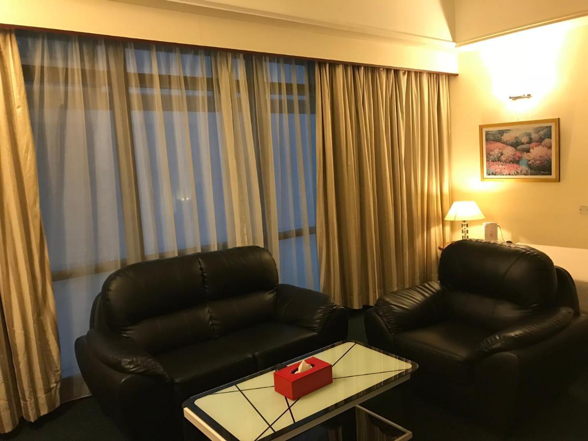 Queens Service Suites At Times Square Kl Kuala Lumpur Zewnętrze zdjęcie